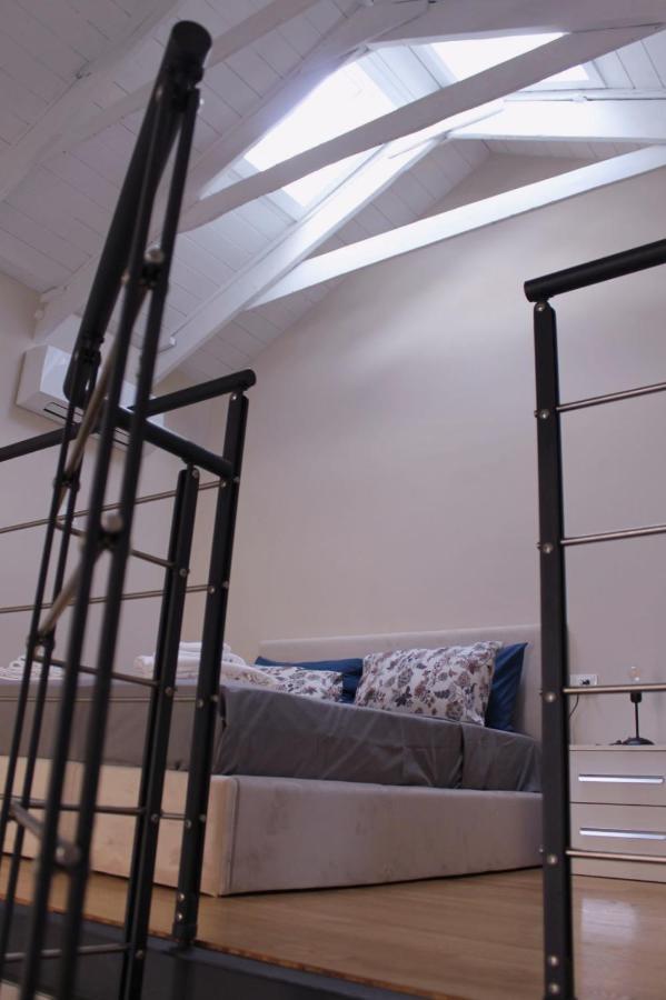 Yr Apartments Milan - Bocconi Bagian luar foto