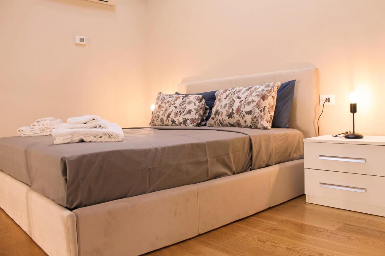 Yr Apartments Milan - Bocconi Bagian luar foto